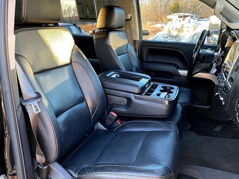 Used 2018 Chevrolet Silverado 1500 LTZ Z71 w/ Midnight Edition image 22