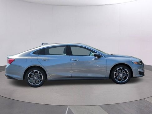 Used 2024 Chevrolet Malibu LT FWD image 8
