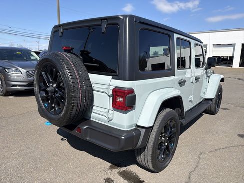 Used 2023 Jeep Wrangler Unlimited Sahara w/ Cold Weather Group image 6