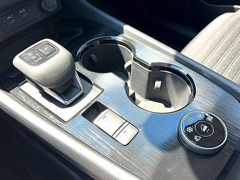 New 2026 Nissan Rogue SV image 24