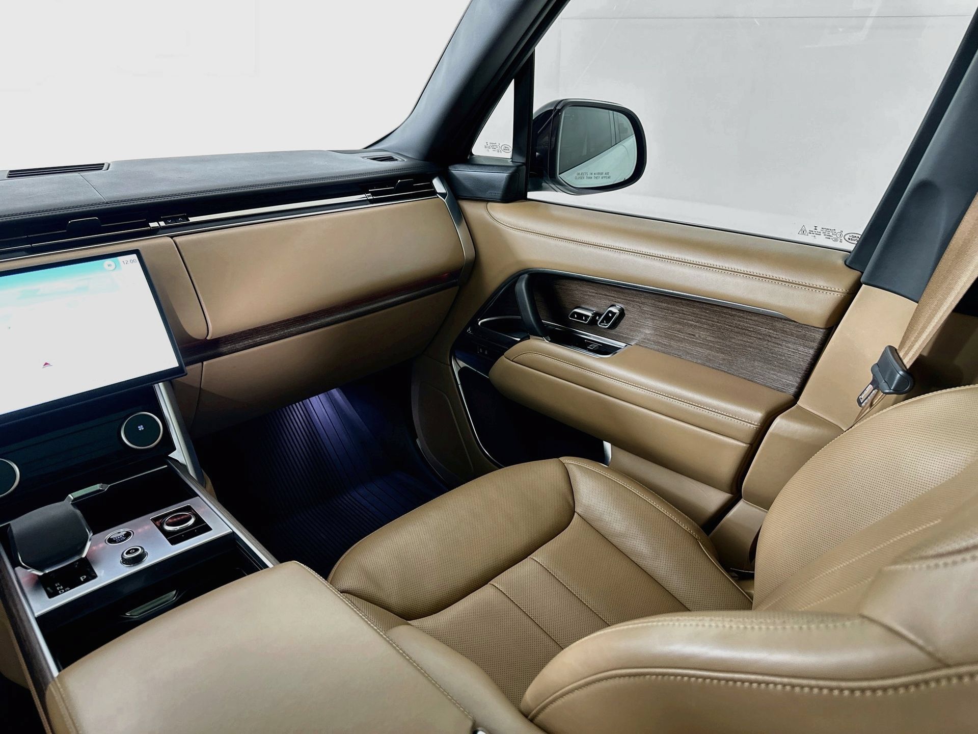 Used 2023 Land Rover Range Rover Long Wheelbase Autobiography AWD/4WD image 25