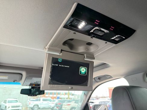 Used 2018 Chevrolet Tahoe LT image 27