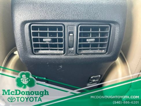 Used 2016 Toyota 4Runner SR5 Premium AWD/4WD image 10