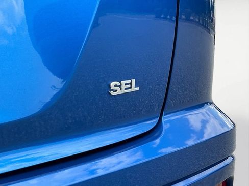 Used 2024 Mitsubishi Eclipse Cross SEL AWD/4WD image 19