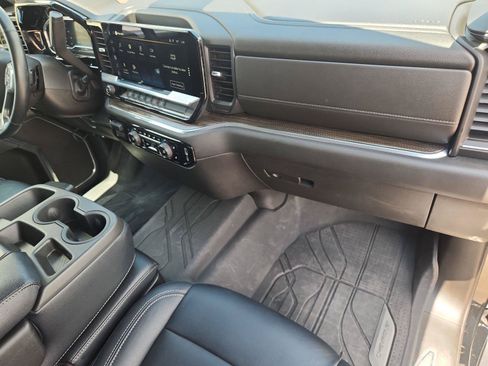 Used 2024 Chevrolet Silverado 2500 LT w/ Texas Edition AWD/4WD image 27