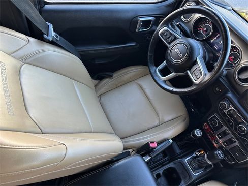 Used 2019 Jeep Wrangler Rubicon w/ LED Lighting Group image 23