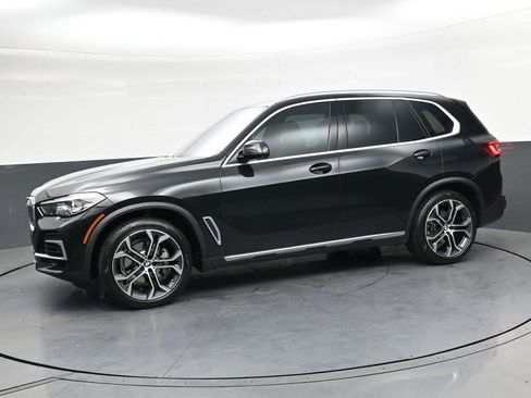 Used 2022 BMW X5 xDrive40i w/ Premium Package AWD/4WD image 7