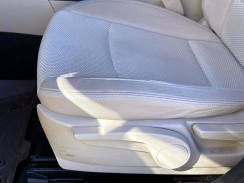 Used 2017 Subaru Outback 2.5i image 21