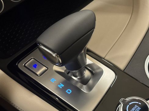New 2026 Genesis G70 2.5T AWD/4WD image 21