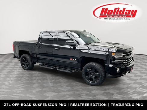Used 2017 Chevrolet Silverado 1500 LTZ Z71 w/ Realtree Edition image 1