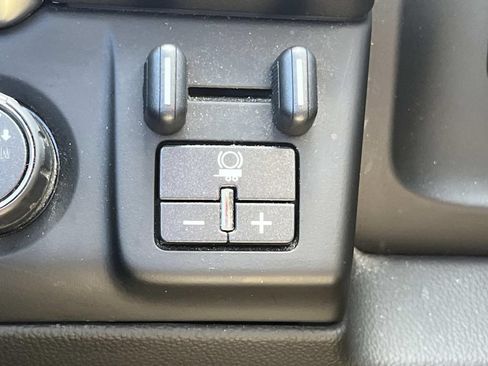 Used 2016 Chevrolet Tahoe LT AWD/4WD image 37