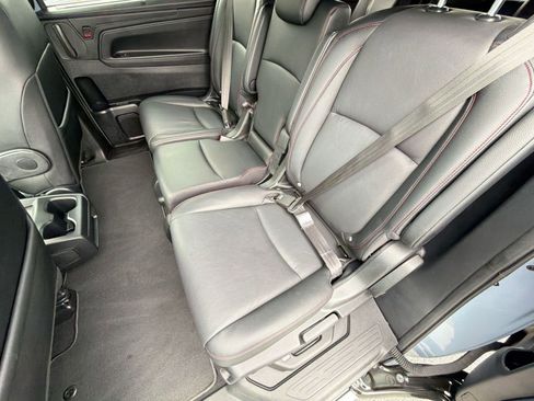 Used 2025 Honda Odyssey Sport-L image 15