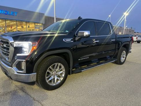 Used 2022 GMC Sierra 1500 SLT AWD/4WD image 2