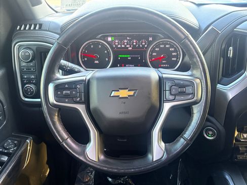 Used 2020 Chevrolet Silverado 3500 LTZ w/ LTZ Premium Package AWD/4WD image 12