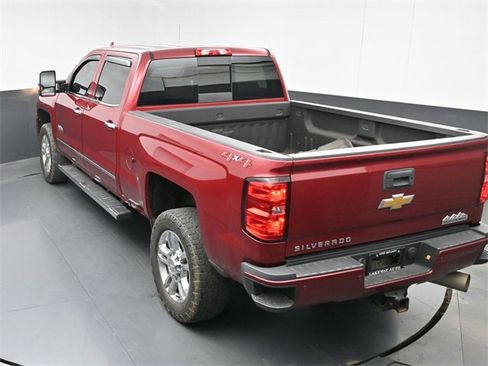 Used 2018 Chevrolet Silverado 2500 High Country w/ Duramax Plus Package image 37