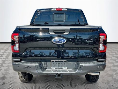 New 2025 Ford Ranger Lariat w/ FX4 Off-Road Package image 5
