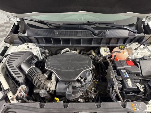 Used 2019 GMC Acadia SLT AWD/4WD image 9