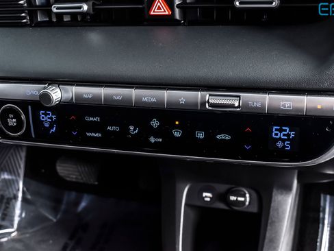 Used 2024 Hyundai Ioniq 5 SEL image 27