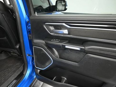 Used 2021 RAM 1500 Laramie w/ Sport Appearance Package AWD/4WD image 18