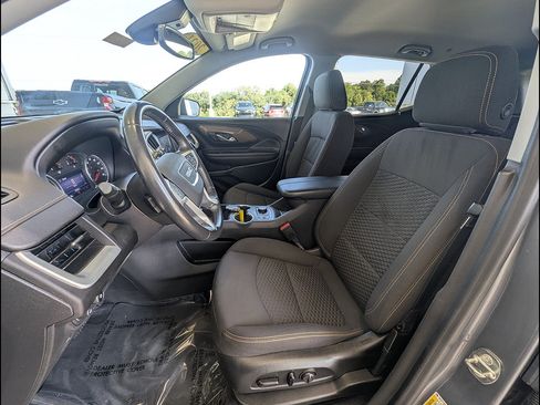 Used 2021 GMC Terrain SLE w/ Driver Convenience Package AWD/4WD image 18