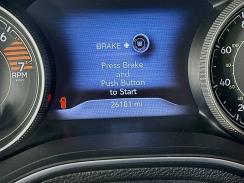 Certified 2023 Jeep Cherokee Altitude Lux w/ Lux Elite Package image 21