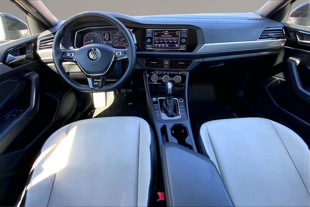 Used 2020 Volkswagen Jetta R-Line FWD image 15
