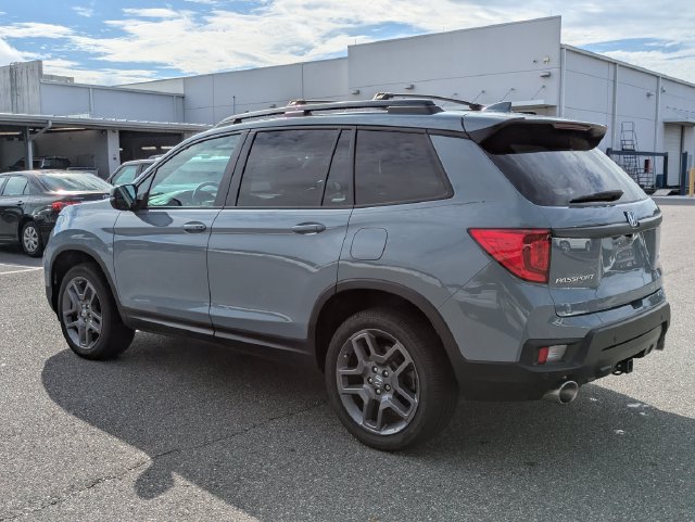 Used 2023 Honda Passport EX-L image 5