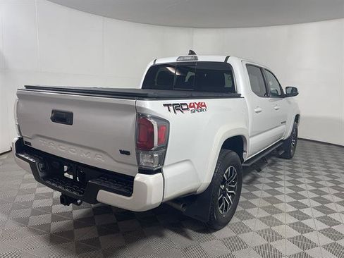 Certified 2023 Toyota Tacoma TRD Sport AWD/4WD image 7