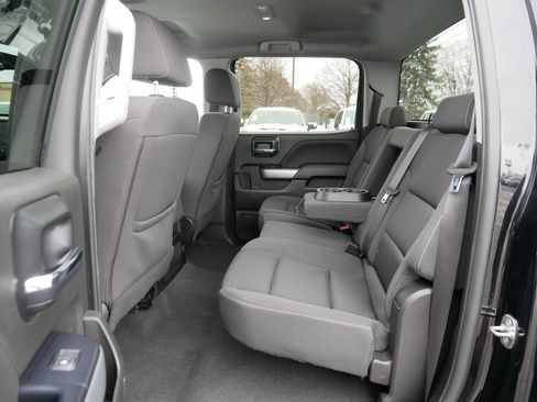 Used 2018 Chevrolet Silverado 1500 LT w/ All Star Edition image 35