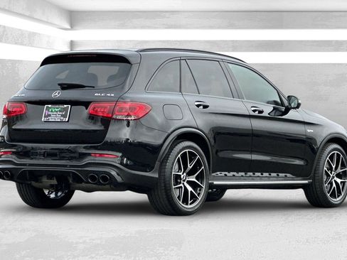 Certified 2022 Mercedes-Benz GLC 43 AMG 4MATIC image 4