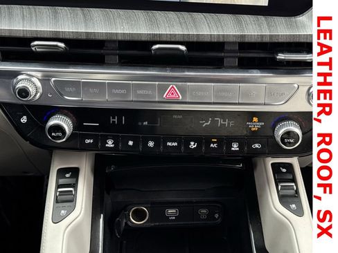 Used 2023 Kia Telluride SX image 18