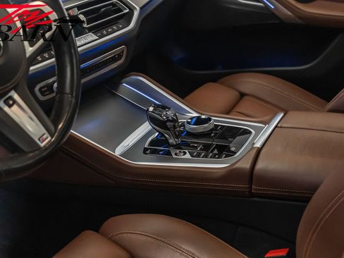 Used 2022 BMW X6 xDrive40i w/ Executive Package image 28