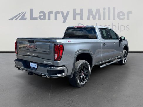 Used 2021 GMC Sierra 1500 Elevation w/ X31 Off-Road Package AWD/4WD image 5