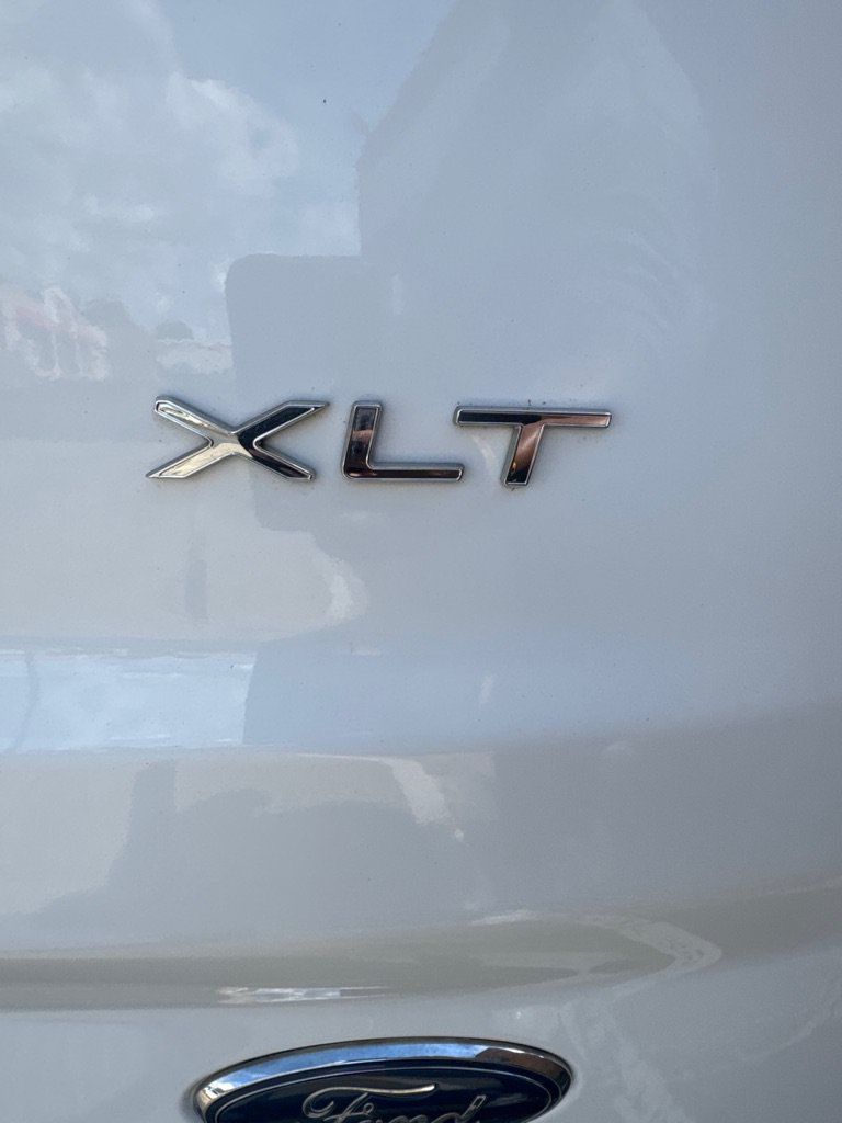 Used 2017 Ford Transit Connect XLT FWD image 16