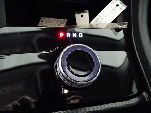 Certified 2024 Jeep Grand Cherokee Laredo AWD/4WD image 11