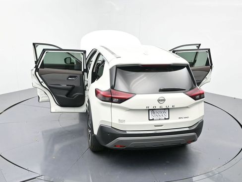 Used 2022 Nissan Rogue SV image 23