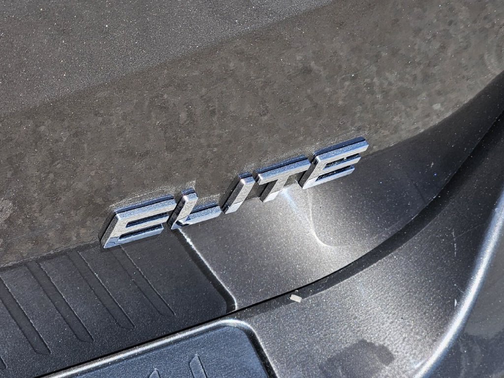 Used 2018 Honda Odyssey Elite image 9