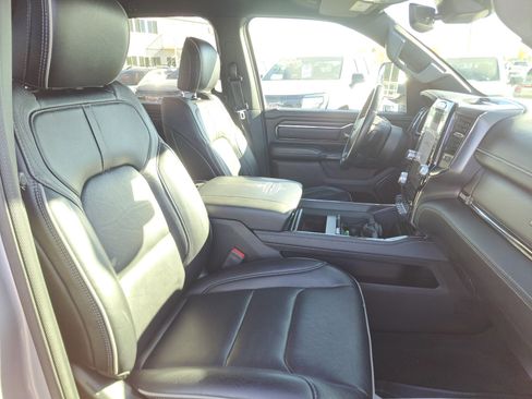 Used 2022 RAM 1500 Limited w/ Body Color Bumper Group image 35