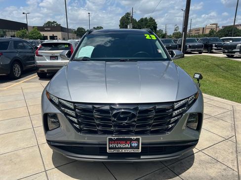 Certified 2023 Hyundai Tucson Limited FWD image 2