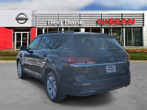 Used 2021 Volkswagen Atlas SE image 6