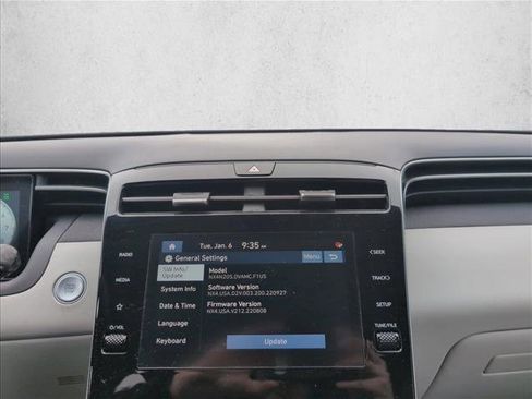 Certified 2023 Hyundai Tucson SEL w/ Convenience Package image 12