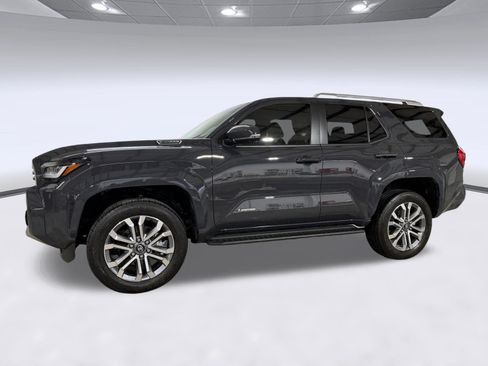 Used 2025 Toyota 4Runner Limited w/ Tow Technology Package AWD/4WD image 2
