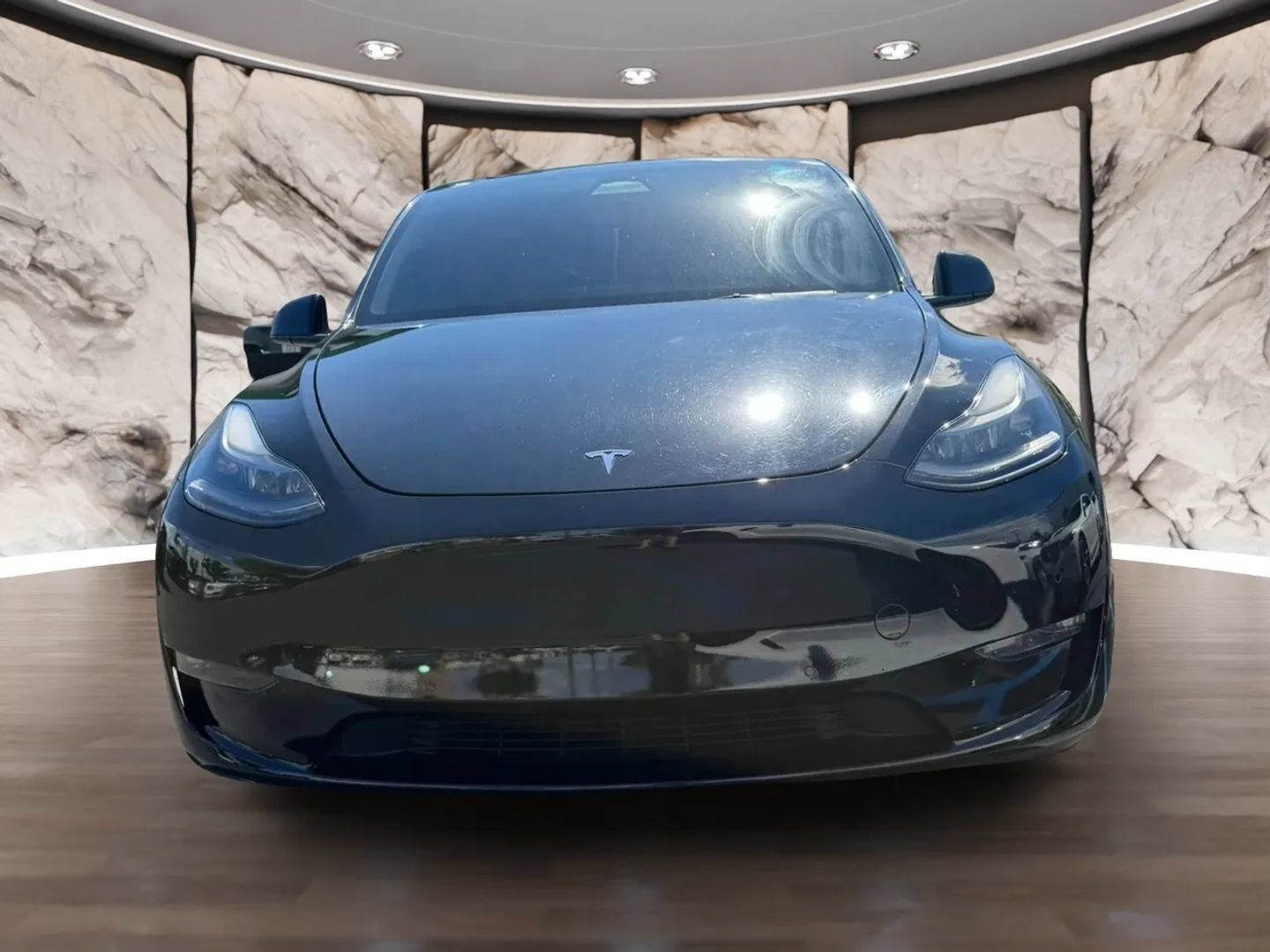 Used 2022 Tesla Model Y Performance AWD/4WD image 2