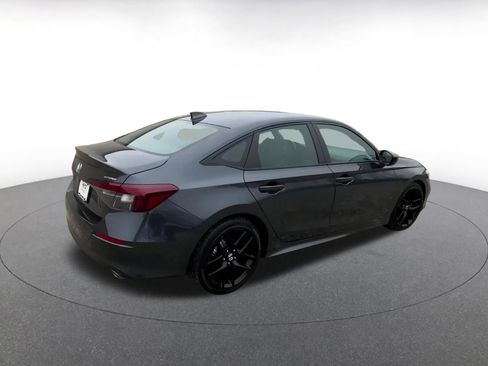 Used 2025 Honda Civic Sport image 15