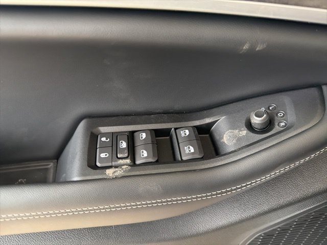 New 2026 Jeep Grand Cherokee Altitude AWD/4WD image 15