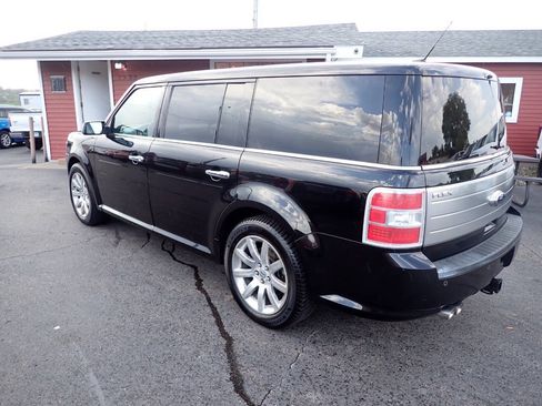 Used 2010 Ford Flex Limited AWD/4WD image 4