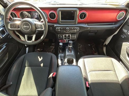 Used 2021 Jeep Gladiator Rubicon w/ Trailer Tow Package image 10