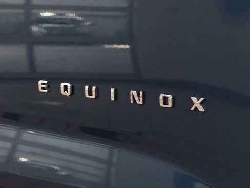 New 2026 Chevrolet Equinox LT image 17