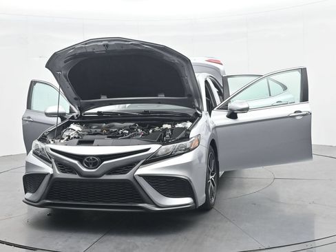 Used 2022 Toyota Camry SE FWD image 48