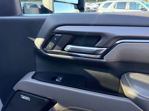 Used 2024 Chevrolet Silverado 2500 ZR2 w/ ZR2 Bison Edition image 61